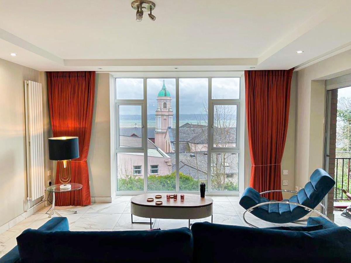 Modern Luxurious Apartment W/ Patio Balcony & View Jordanstown 外观 照片